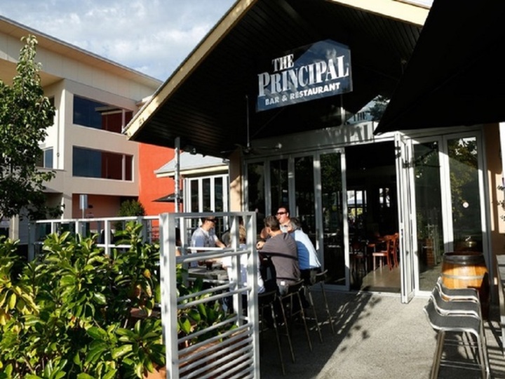 The Principal Bar and Restaurant